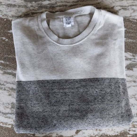 GAP Other - Gap Multi Color Sweater
